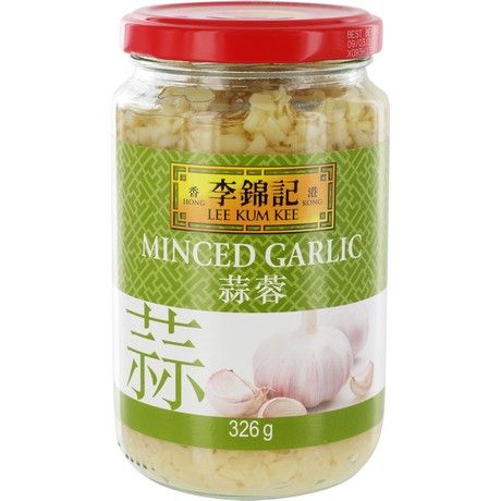 LEE KUM KEE Knoblauch Gehackt 326g - Panda-Panda Asia Shop by JEN